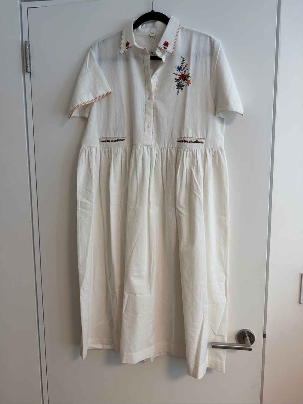 Runaway Bicycle Embroidered Cream Button-Up Midi Dress size small NWT - Picture 6 of 10